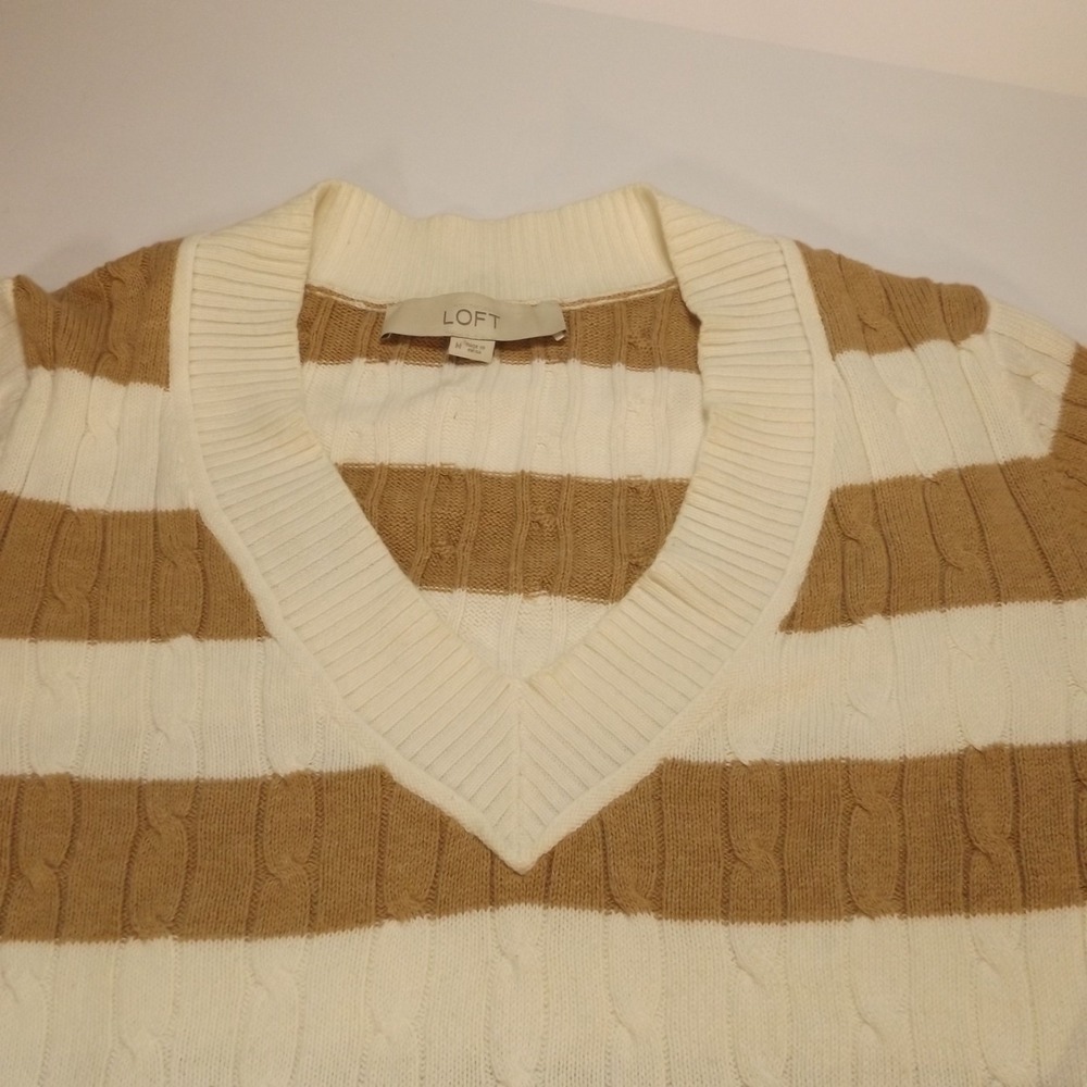 Ann Taylor Loft Sweater size M Tan /White Striped Cotton V Neck Cable Knit